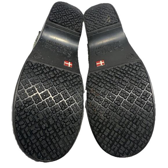 Sanita Women’s Professional Clogs Sz 37 EU 6.5-7 US Multicolor Geometric EUC - Picture 9 of 9